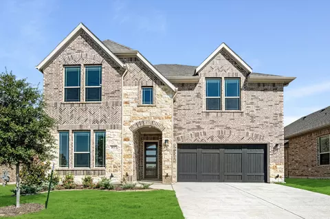 1037 Snowy Owl Dr, Alvarado, TX 76009