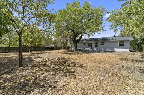 718 Frame St, Denton, TX 76209