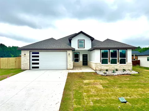 2503 Christine Dr, Granbury, TX 76048