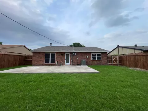 562 Harrison Dr, Allen, TX 75002