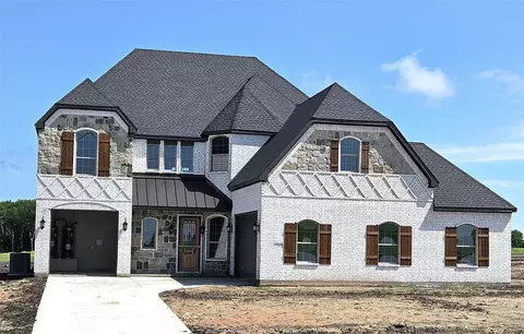 1565 W Farmington Rd, Van Alstyne, TX 75495