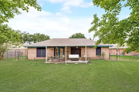 796 Beverly Dr, Terrell, TX 75160 photo 14