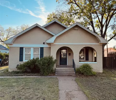 1126 Meander St, Abilene, TX 79602
