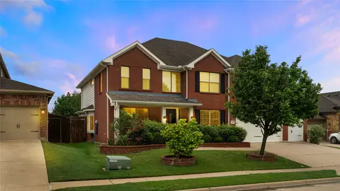 1205 Norfolk St, Roanoke, TX 76262