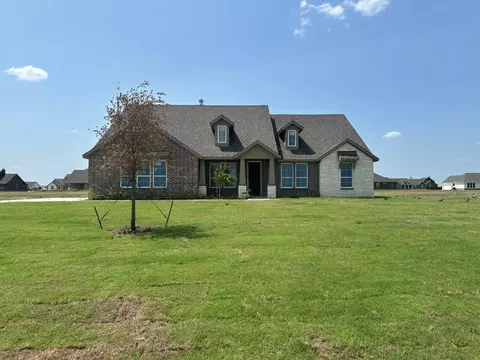 3104 White Oak Rd, Oak Ridge, TX 75160