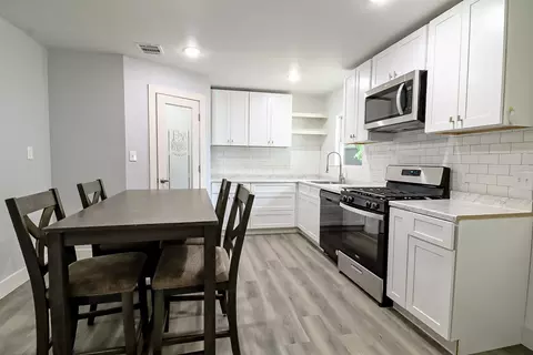2230 David Dr, Fort Worth, TX 76111