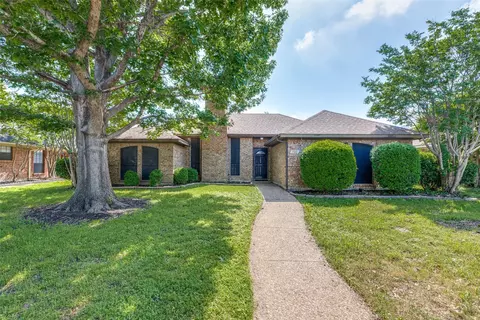 904 N Allen Heights Dr, Allen, TX 75002