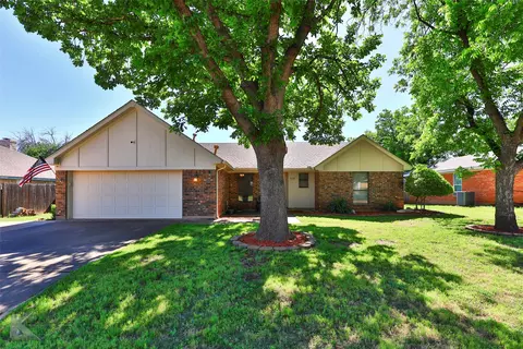 7533 John Carroll Dr, Abilene, TX 79606