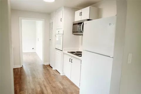 Kitchen - 416 W Cardinal St, Ector, TX 75439 photo 3 of 3