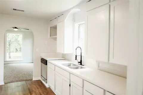 Kitchen - 416 W Cardinal St, Ector, TX 75439 photo 1 of 3