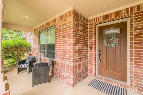 1400 Rock Elm Rd, Saginaw, TX 76131