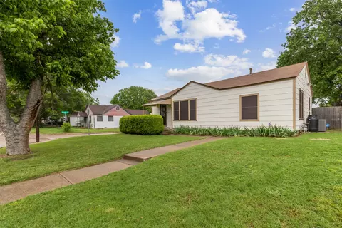 4201 6th Ave, Fort Worth, TX 76115