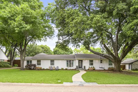 3931 Cedarbrush Dr, Dallas, TX 75229