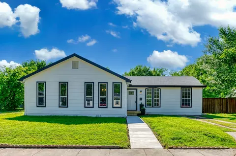333 Clark St, Irving, TX 75060