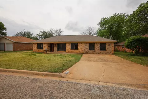 3126 San Miguel Dr, Abilene, TX 79605
