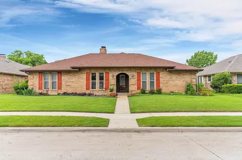 3317 Queenswood Ln, Garland, TX 75040