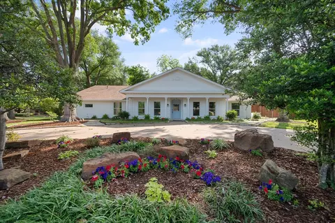 2024 Glenwood Cir, Corsicana, TX 75110