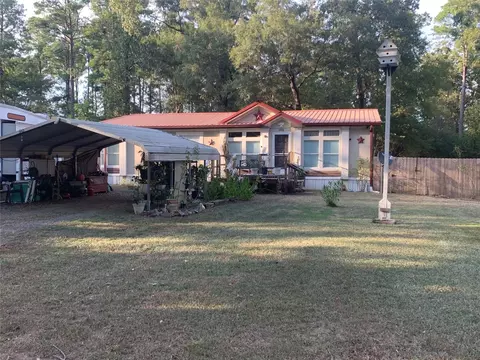 7998 Teal Glen Dr, Mooringsport, LA 71060