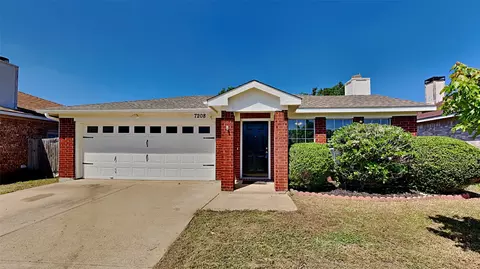 7208 Nohl Ranch Rd, Fort Worth, TX 76133