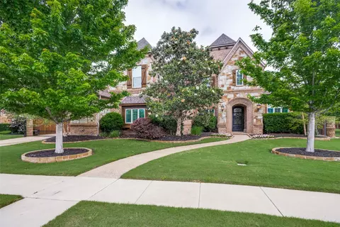 2128 Camden Cir, Southlake, TX 76092