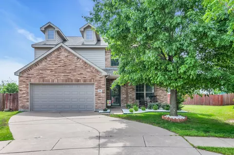 201 Fossil Bridge Dr, Fort Worth, TX 76131