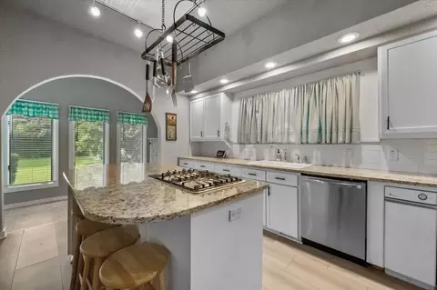 Kitchen - 102 E 7th St, Lancaster, TX 75146 photo 2 of 4