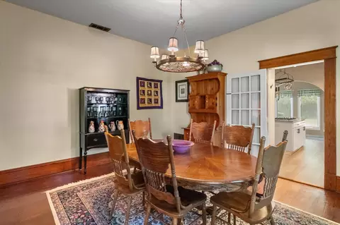 Dining - 102 E 7th St, Lancaster, TX 75146 photo 2 of 4