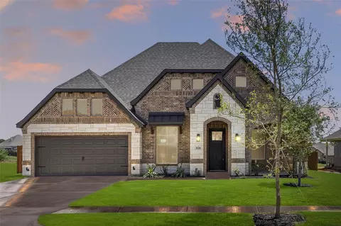 3124 Blue Hill Dr, Burleson, TX 76028