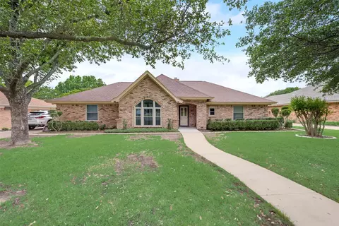 4817 Boulder Rd, North Richland Hills, TX 76180
