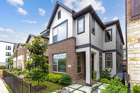 7111 Amber Grove Ct, Dallas, TX 75231