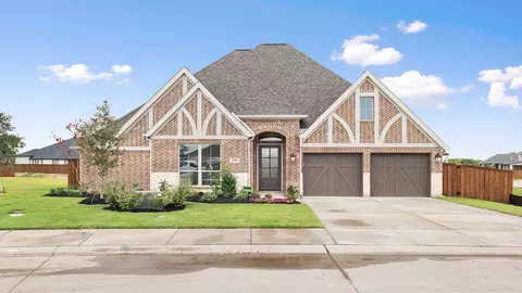 2410 Bass Ct, Midlothian, TX 76065
