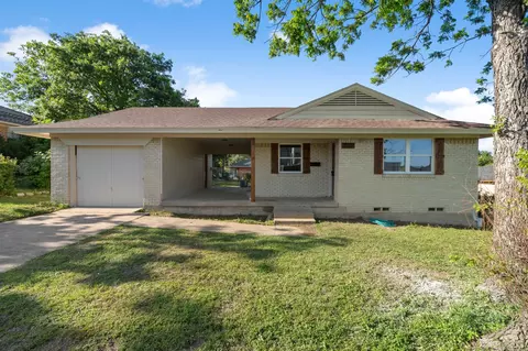 911 Fordham Rd, Dallas, TX 75216