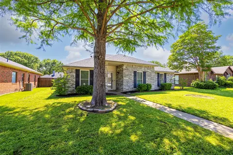 1709 Trinity Hl, Mesquite, TX 75181 photo 3