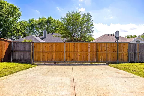 1709 Trinity Hl, Mesquite, TX 75181 photo 24