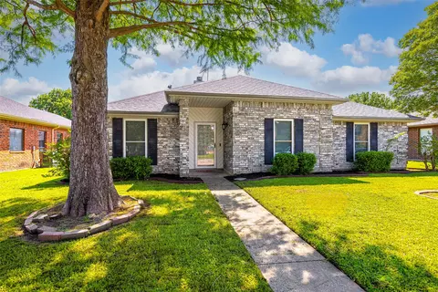 1709 Trinity Hl, Mesquite, TX 75181