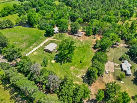 19884 Fm 1252, Winona, TX 75792