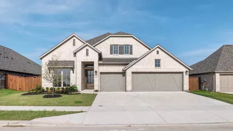 5732 Turner May Dr, Fort Worth, TX 76126
