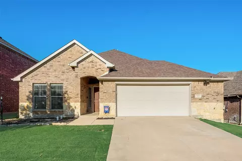 141 Dodge City Trl, Newark, TX 76071