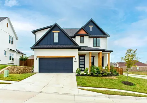 7025 Talon Dr, Fort Worth, TX 76179