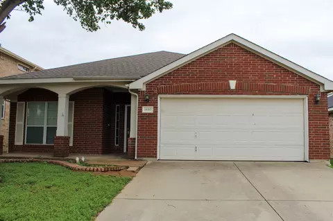 1440 Broken Spoke Ct, Fort Worth, TX 76131