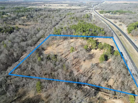 11577 N Us Highway 271, Powderly, TX 75411
