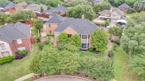 2801 Cascade Ct, Rowlett, TX 75088