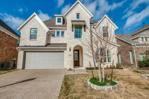 365 Myrtle Beach Dr, Garland, TX 75040