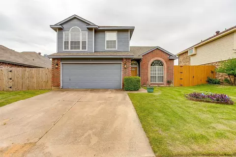 2406 Bennington Dr, Arlington, TX 76018