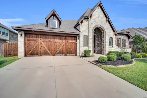 1116 Cotton Seed Cir, Waxahachie, TX 75165