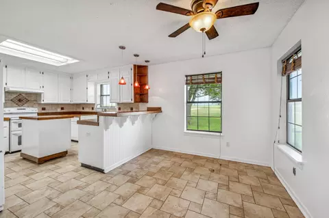 754 County Road 2376, Walnut Springs, TX 76690 photo 7