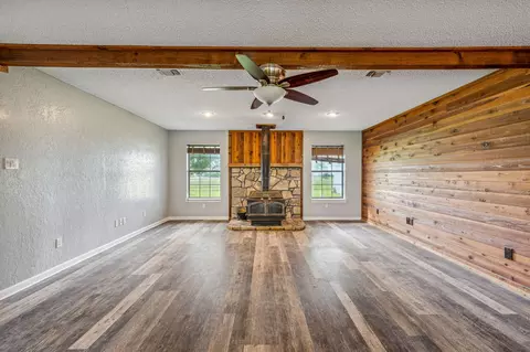 754 County Road 2376, Walnut Springs, TX 76690 photo 10