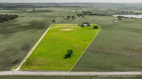 754 County Road 2376, Walnut Springs, TX 76690 photo 3