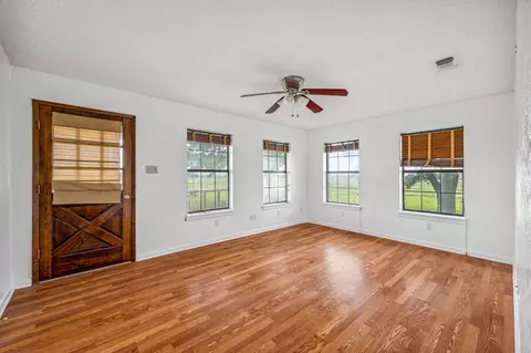 754 County Road 2376, Walnut Springs, TX 76690 photo 15