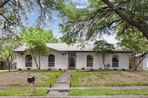 1405 Glacier Dr, Plano, TX 75023
